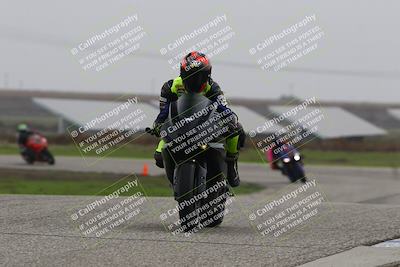 media/Nov-29-2025-TrackDaz (Sat) [[10ae2d9bce]]/C Group/Session 4 (Wheelie Bump)/